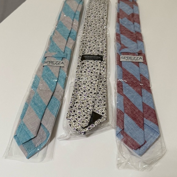Stylish Men's Tie Set - Blue, Red, and Floral - Picture 2 of 6